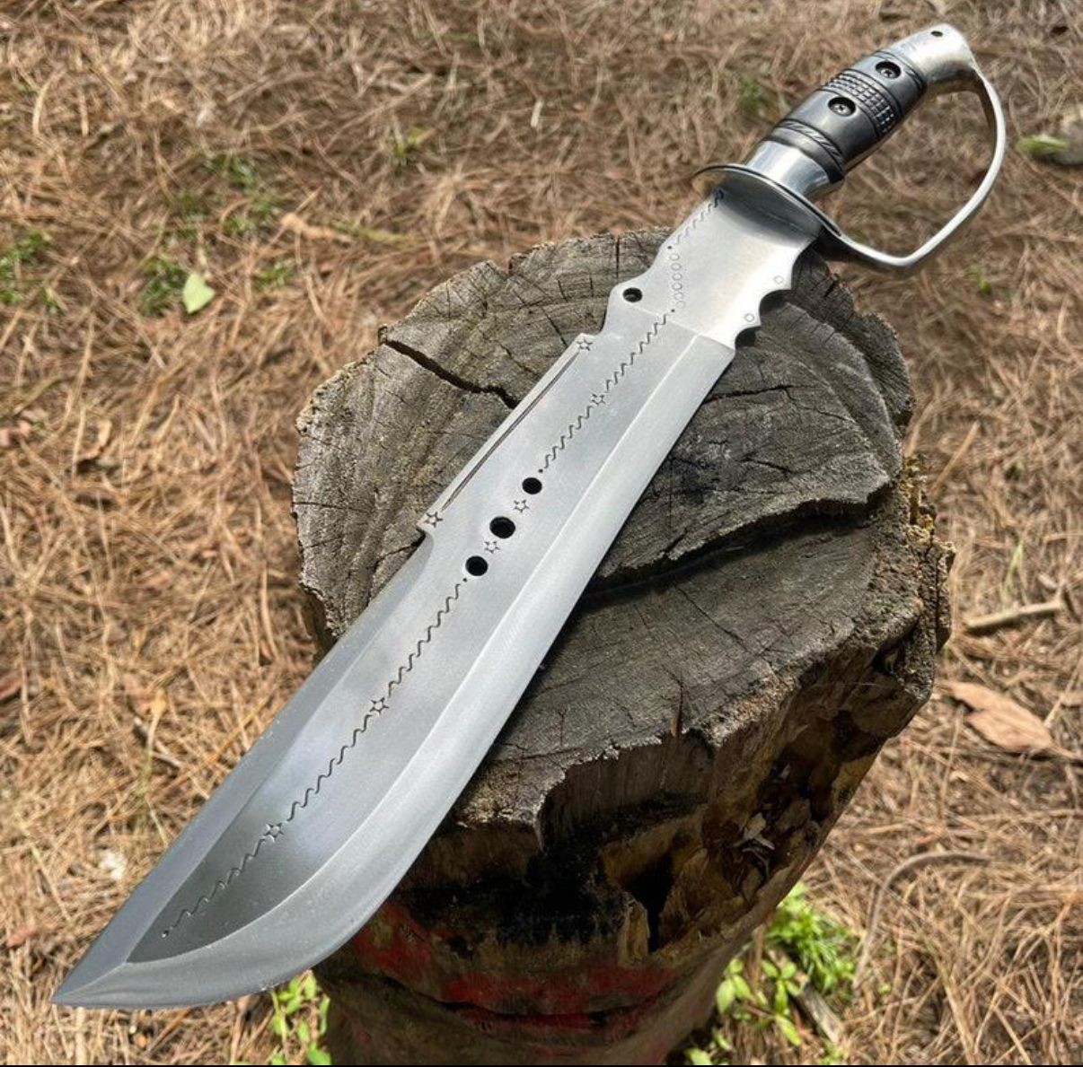 Custom Hadmade Carbon Steel Blade Full Tang Tactical Survival Knife | 21 inches