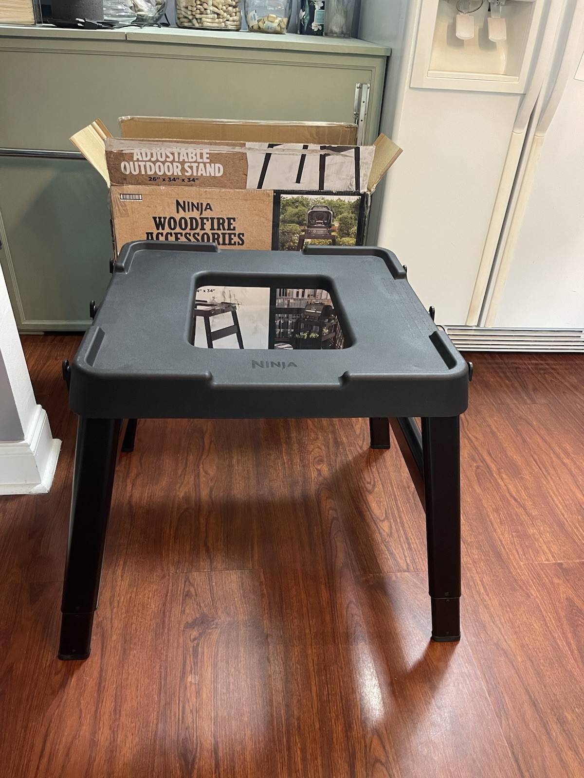 Ninja Woodfire Adjustable Outdoor Stand Black New