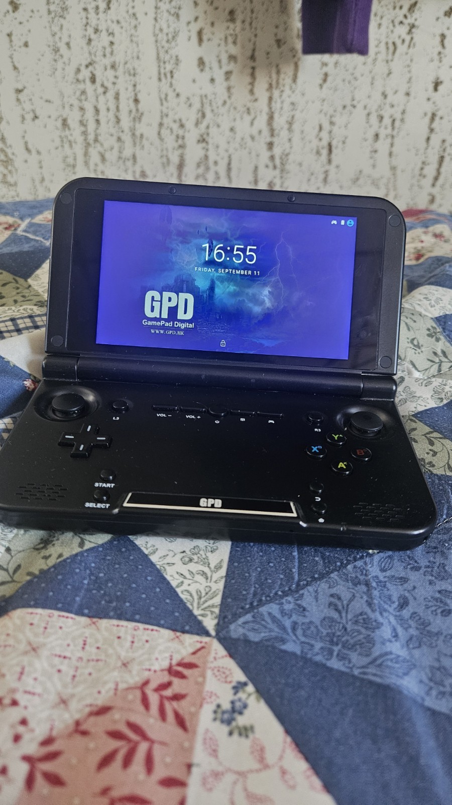GPD XD PLUS Comes With Case GPD XD PLUS Comes With Case