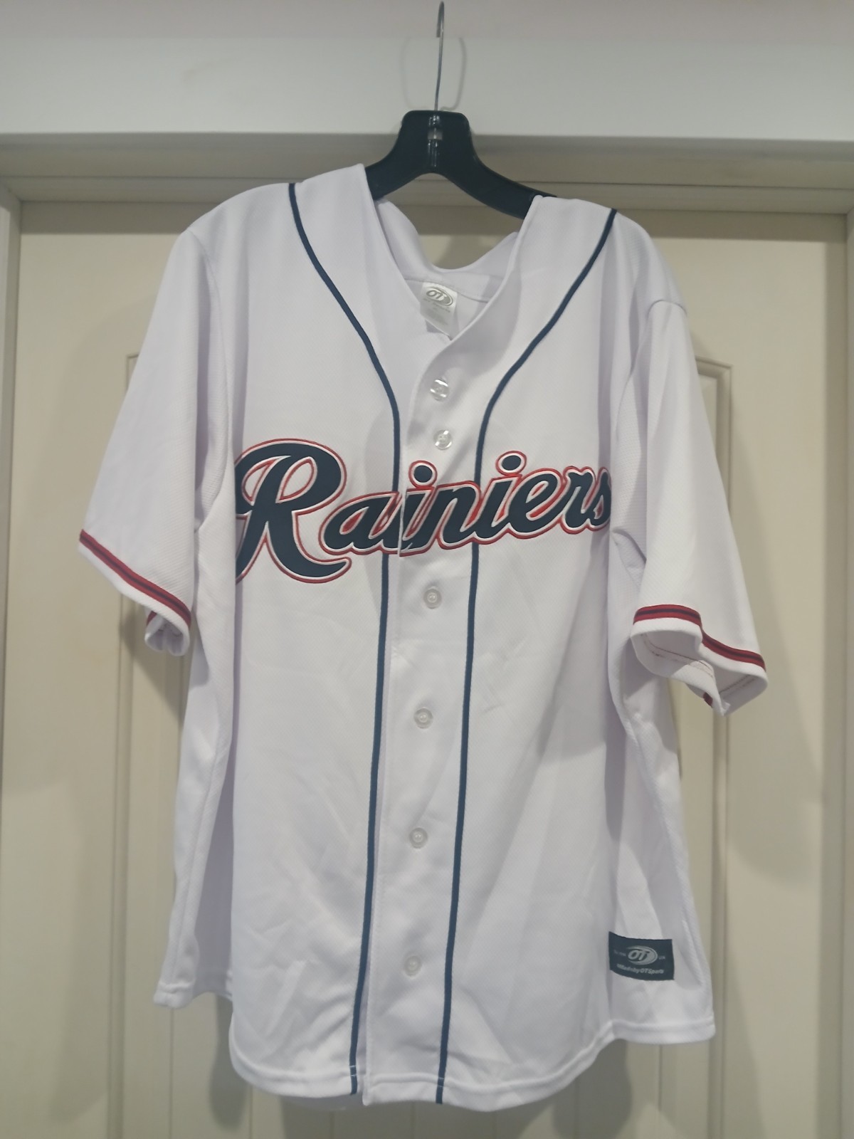 OT Sports Minor League Baseball Tacoma Rainiers PANATTONI #03 jersey (size XL)