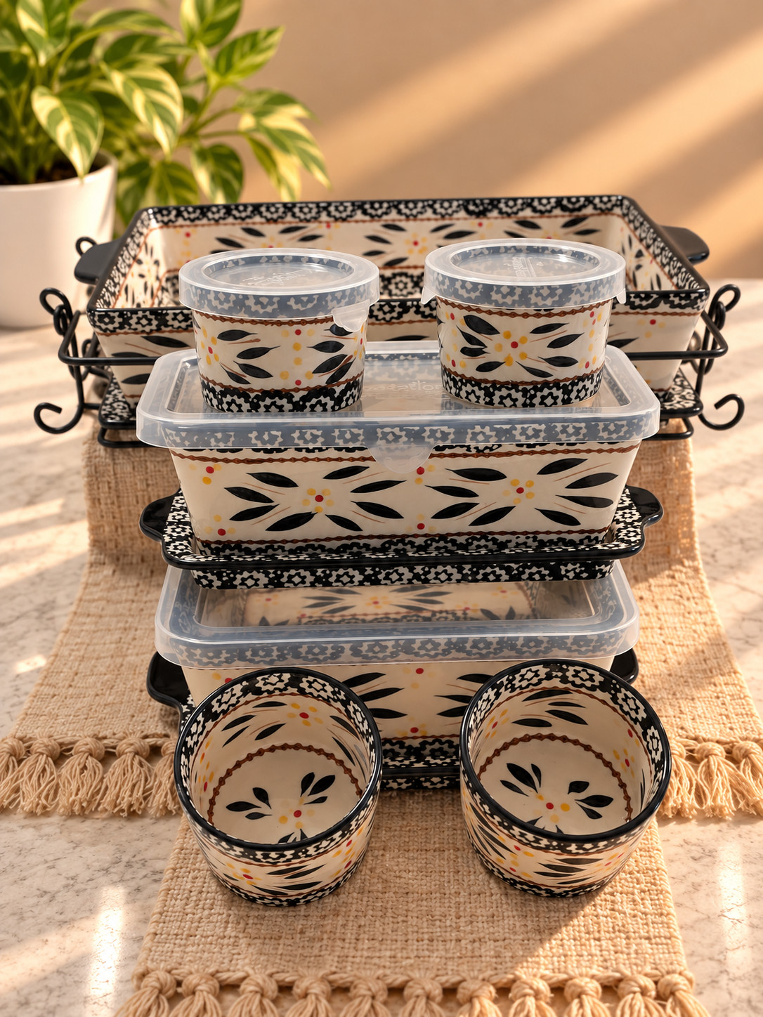 Temp-tations by Tara Old World Pattern 16 oz Ceramic 7 Pices Temp-tations by Tara Old World Pattern 16 oz Ceramic 7 Pices