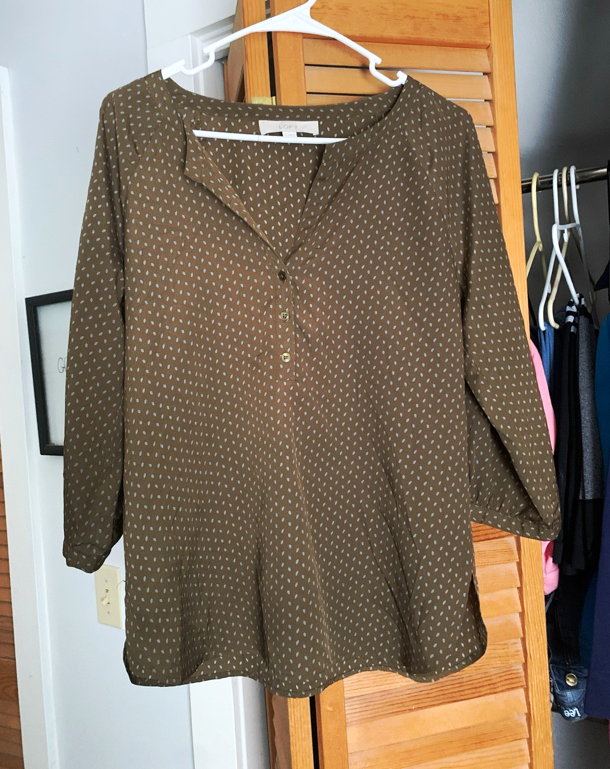 LOFT Brown/Blue Polka Dot V-Neck 3/4 Sleeve Button Blouse Womens Size S