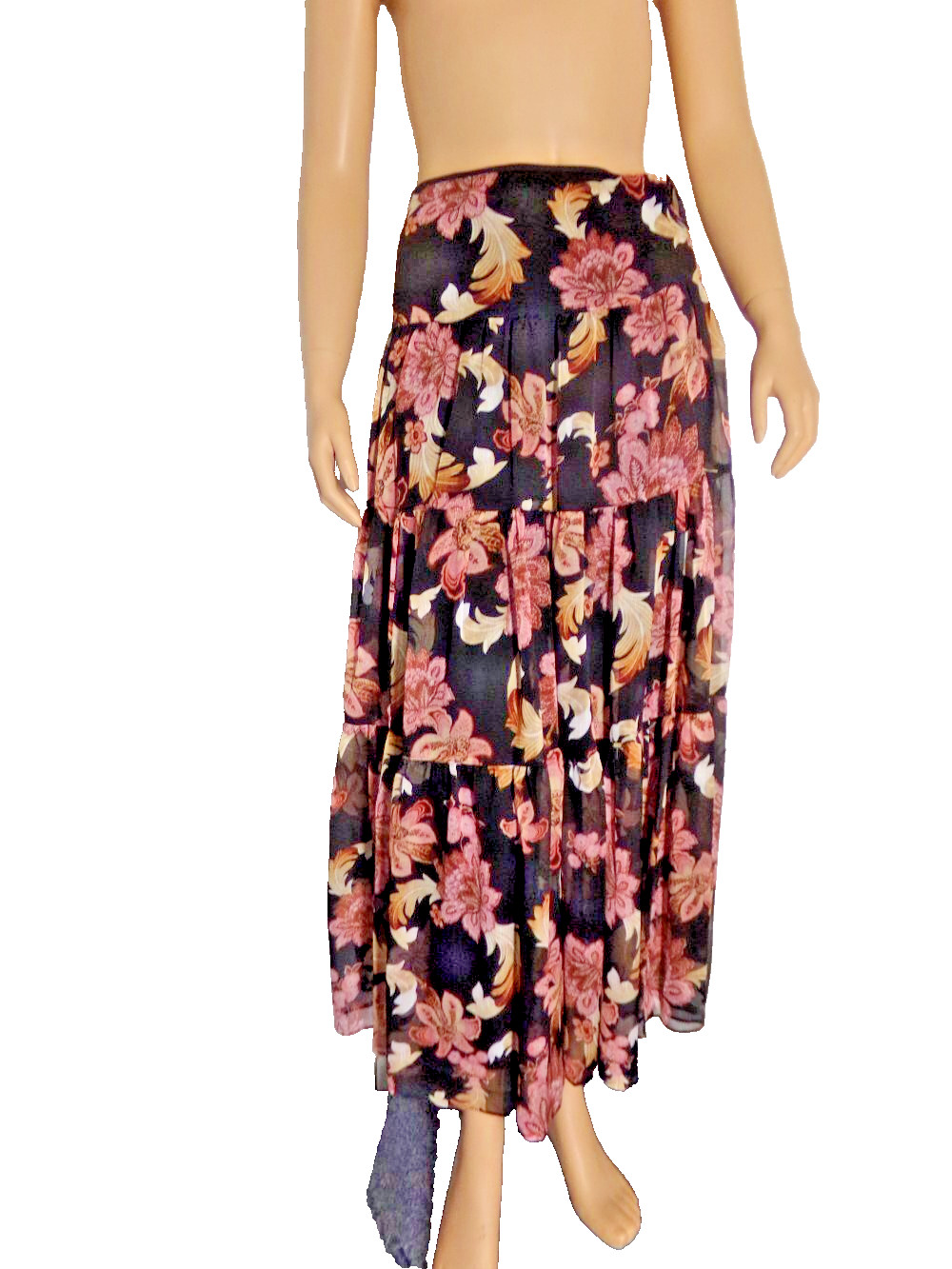 LAUREN RALPH LAUREN Skirt size 10 Peasant Boho tiered Midi black floral NWT LAUREN RALPH LAUREN Skirt size 10 Peasant Boho tiered Midi black floral NWT
