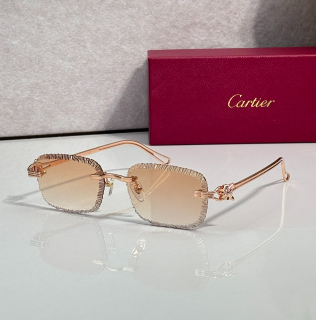 Cartier Décor Panthère Rare Collection Diamond Cut Rose Lens & Rose Temples Cartier Décor Panthère Rare Collection Diamond Cut Rose Lens & Rose Temples