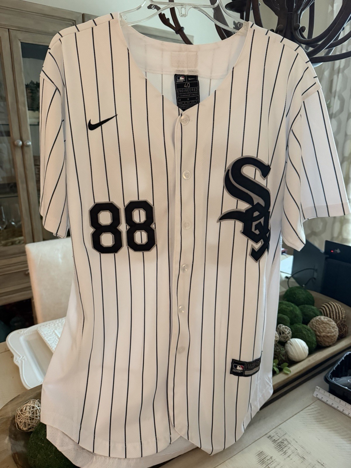 Nike Chicago White Sox #88 Luis Robert Jr Authentic Collection Jersey Size 40 M