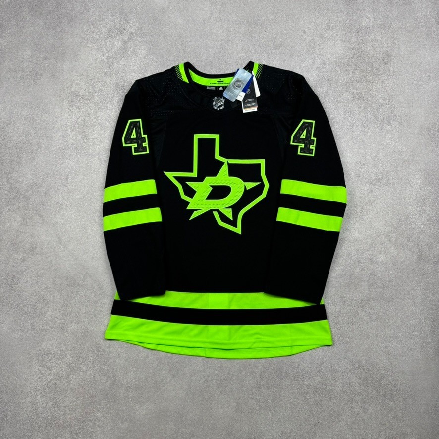 Authentic Adidas Dallas Stars Miro Heiskanen #4 Blackout Glow Jersey Size 52 Authentic Adidas Dallas Stars Miro Heiskanen #4 Blackout Glow Jersey Size 52