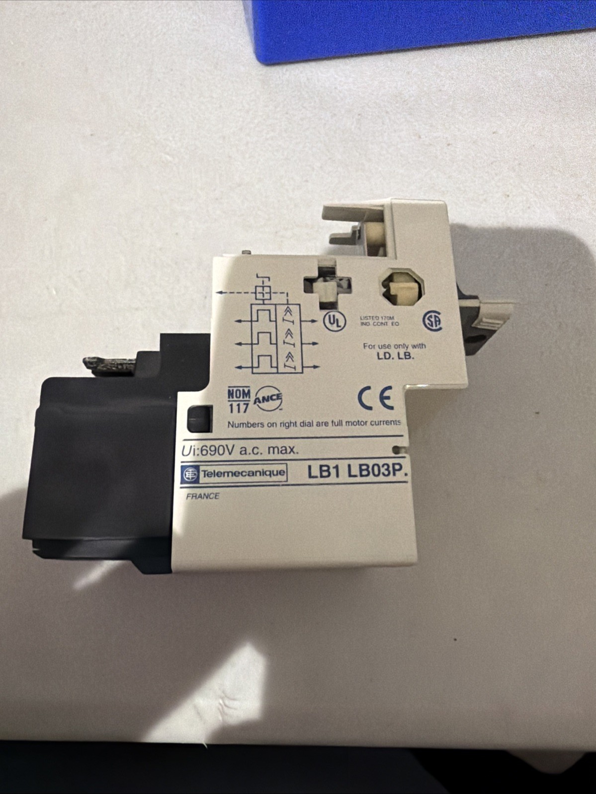  Telemecanique Integral thermal-magnetic protection module LB1 LB03P10