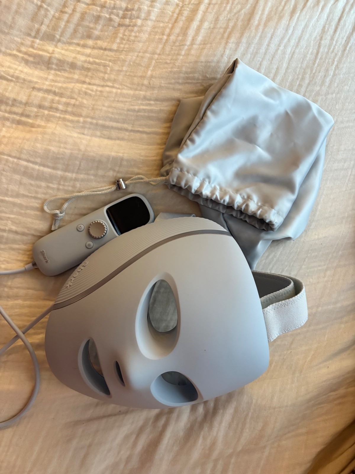 Shark Cryoglow led face mask
