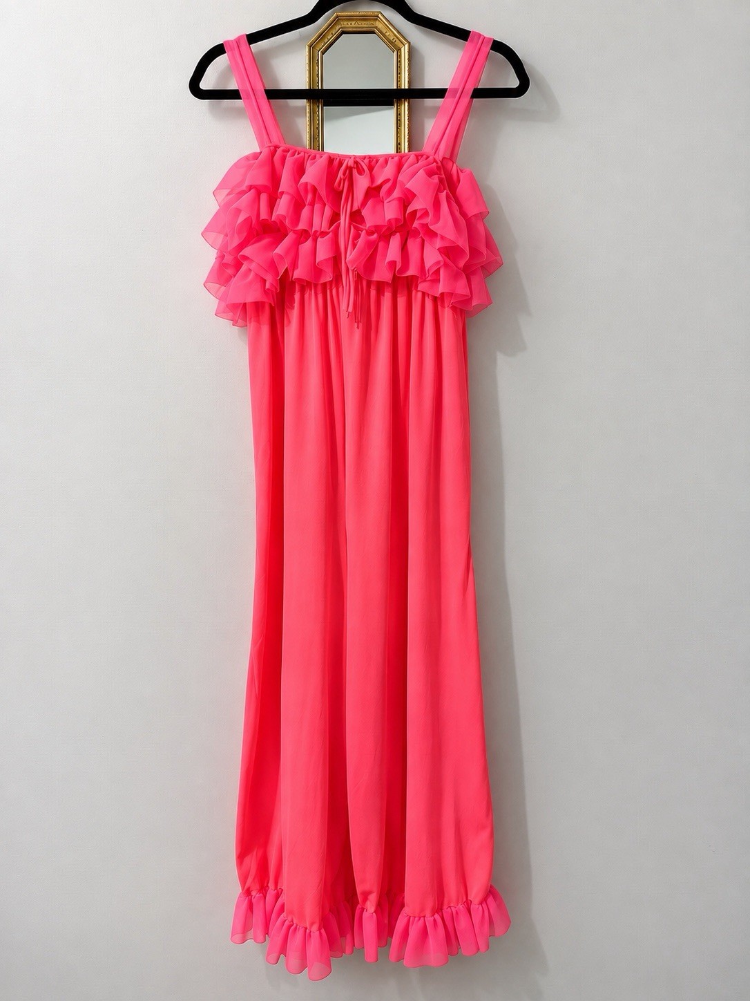 Vintage 1960s–1970s pink jumpsuit With Chiffon Ruffles Size Medium