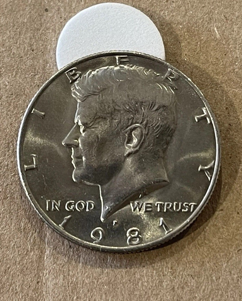 1981 P Kennedy Half Dollar-Nice Rim-  