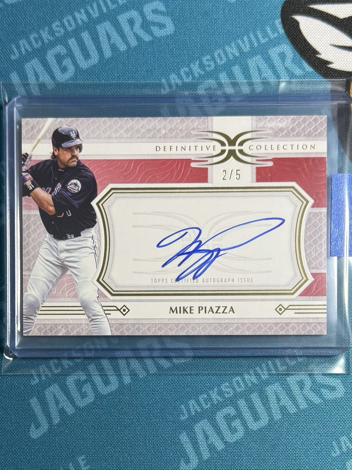 2025 Topps Definitive Collection Legendary Autograph Mike Piazza #LAC-MP Red /5