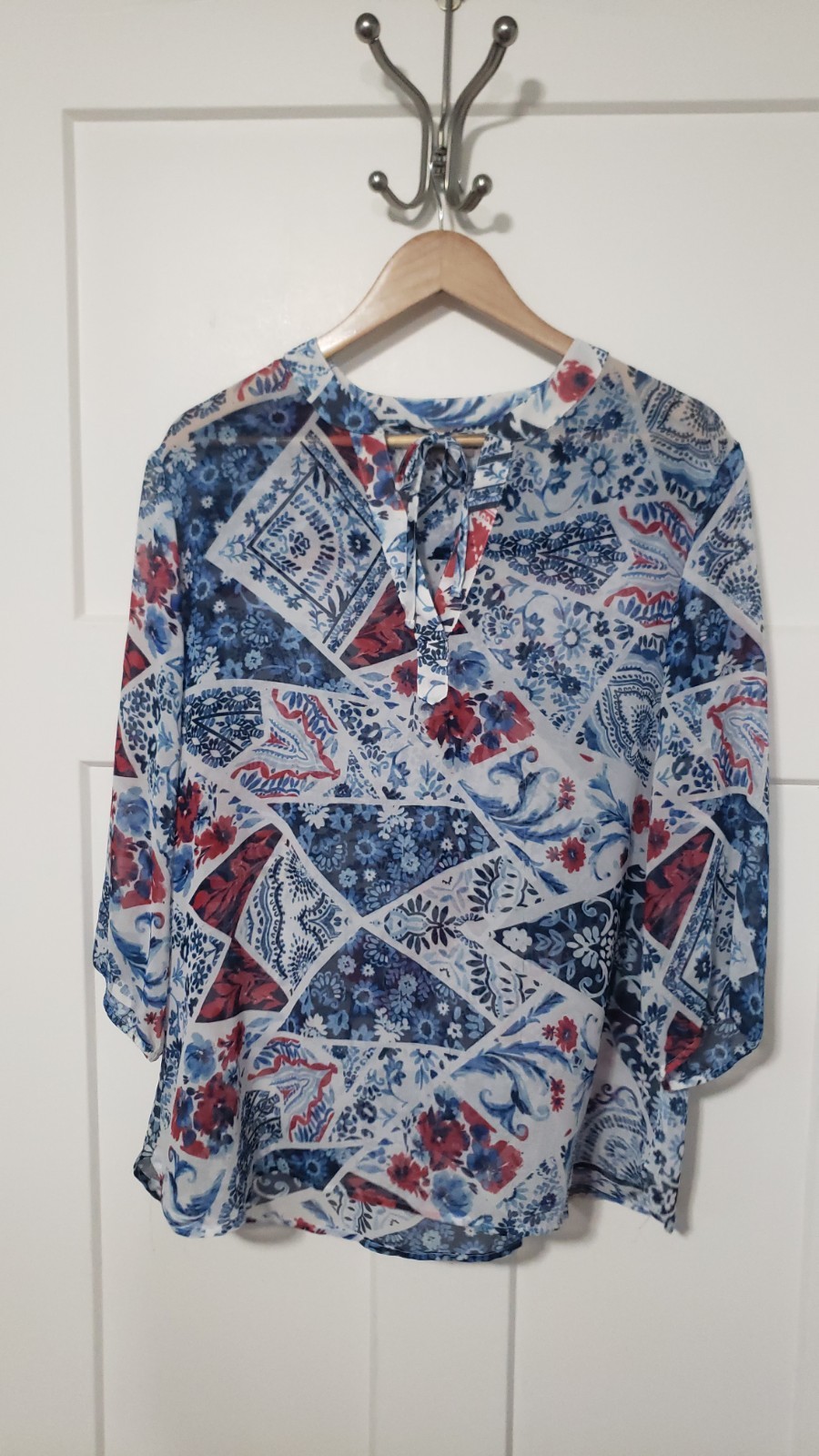 Chicos Womens Sheer Americana Patchwork Blouse Top Size 2 US 12-14 Resort Artsy