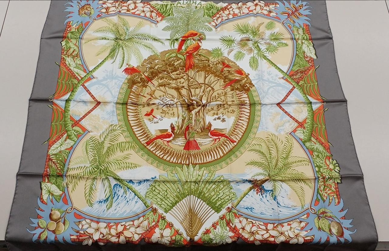 HERMES Carre 90 Aloha Silk Scarf NWT Grey Hawaii Tropical Palm Tree France