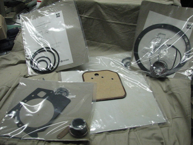 *military 100% genuine mopar gasket and seal set M880 powerwagon 318 trany 727