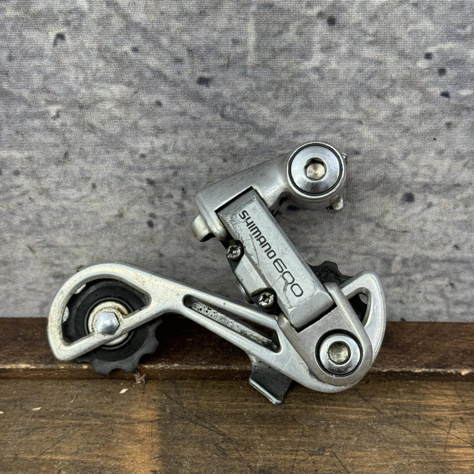 Vintage Shimano 600 Rear Derailleur RD-6207 LONG Cage Hanger Road Tour Japan