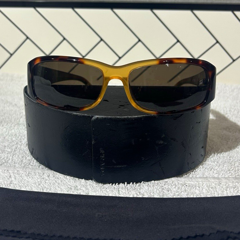 Vintage PRADA SPR 03E Tortoise Shell Rectangle Sunglasses Brown Tinted Lenses 