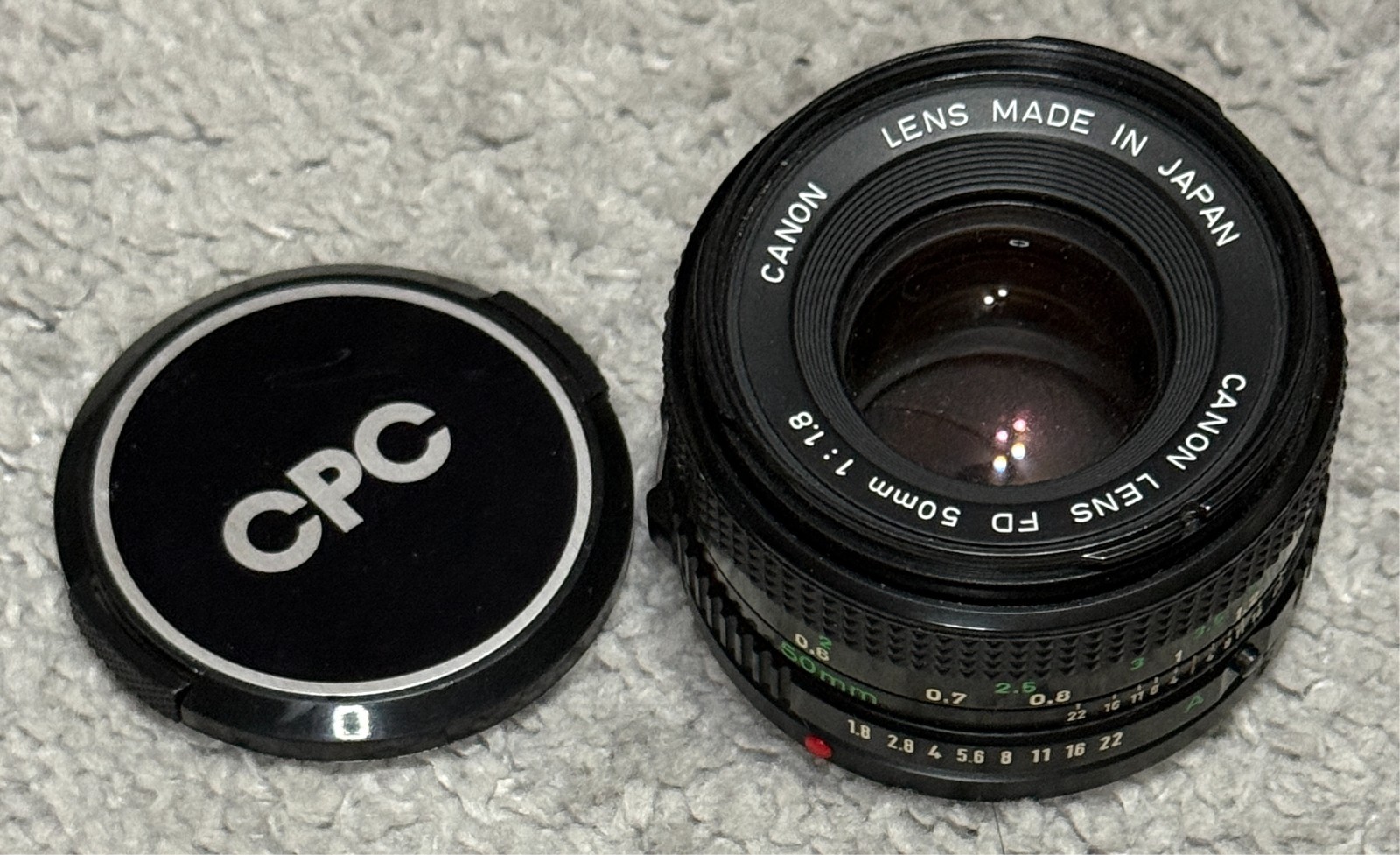 VINTAGE CANON CAMERA LENS FD 50MM 1:1.8 S.C. MADE IN JAPAN TESTED & WORKS RETRO VINTAGE CANON CAMERA LENS FD 50MM 1:1.8 S.C. MADE IN JAPAN TESTED & WORKS RETRO