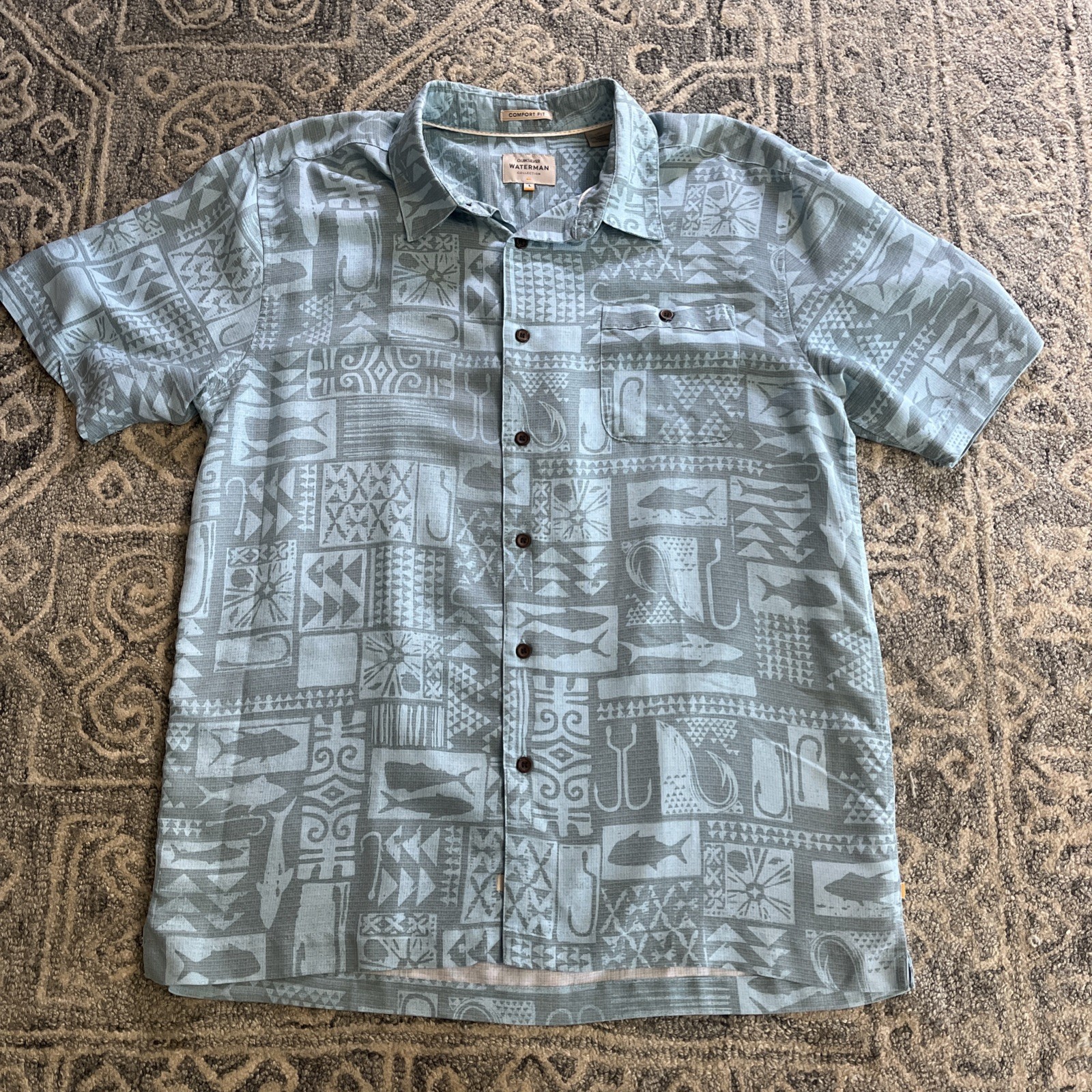 Quiksilver Waterman Men\'s Short-Sleeve Button-Down Shirt Size Large