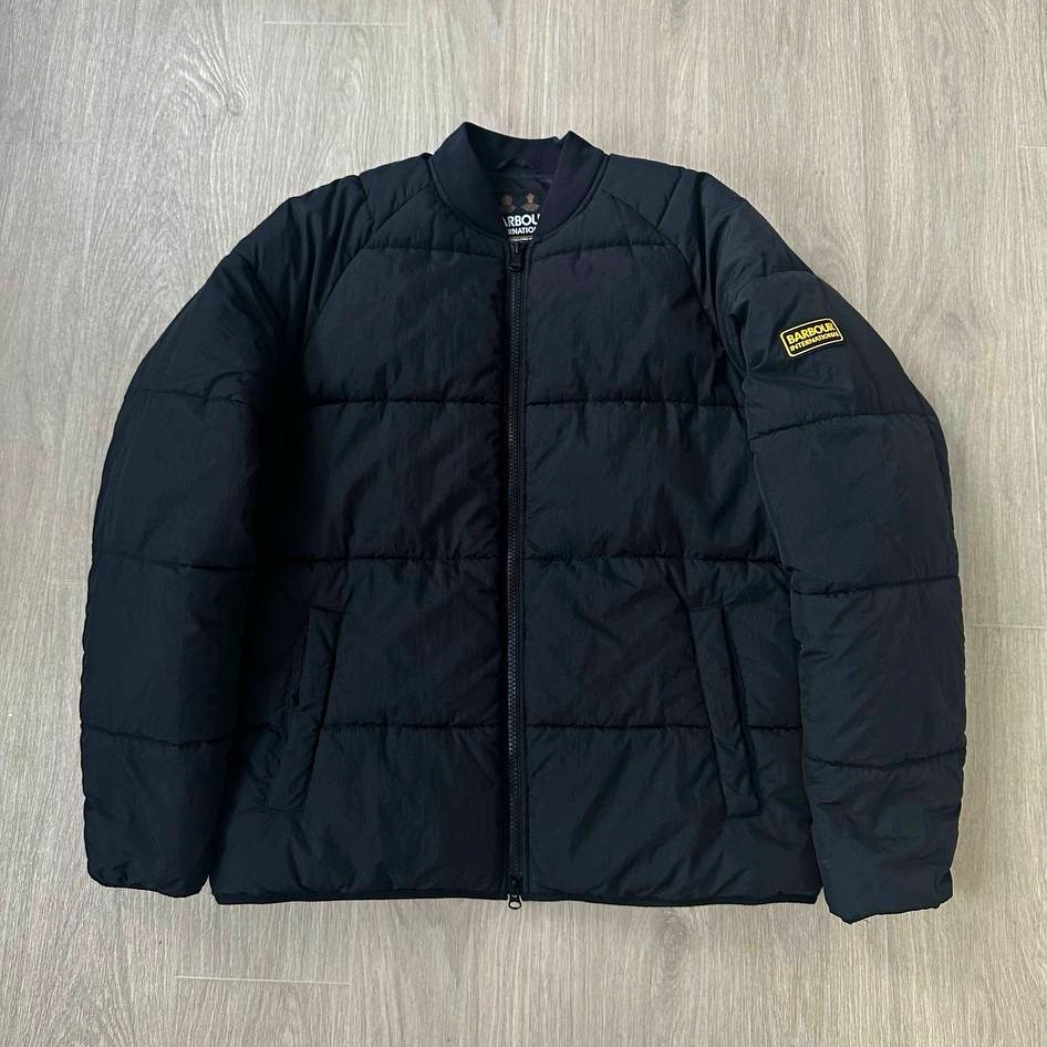 Barbour International Men\'s Quilted Jacket Black XL MQU1746BK11