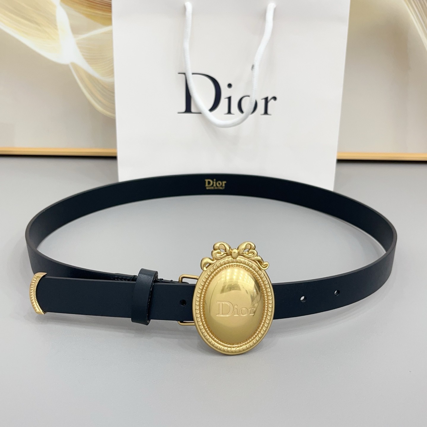 Dior Women\'s Black Leather Belt Gold Oval Logo Buckle Adjustable With Box. Dior Women\'s Black Leather Belt Gold Oval Logo Buckle Adjustable With Box.
