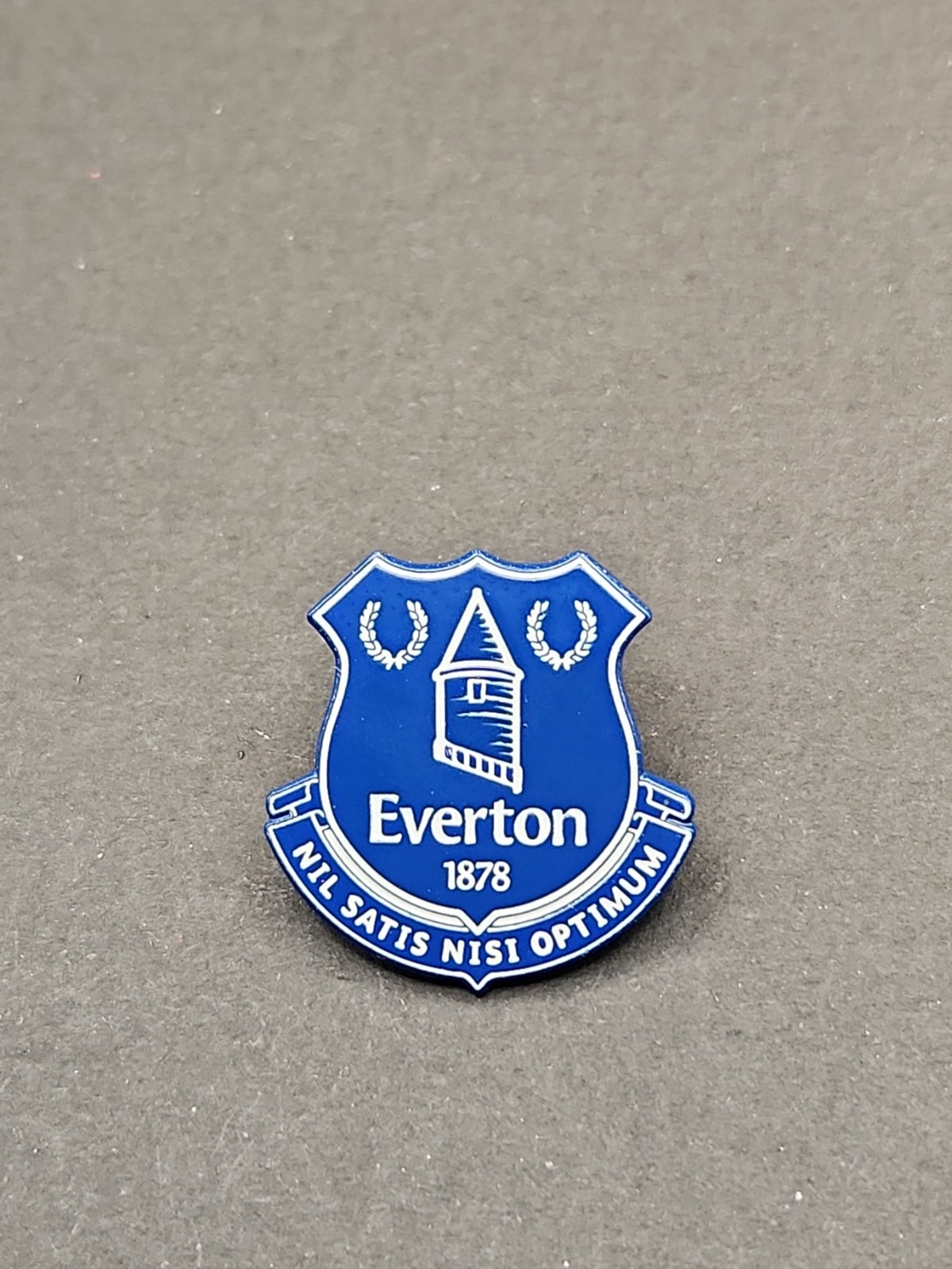 Everton FC Soccer Team Logo Enamel Lapel Pin, 