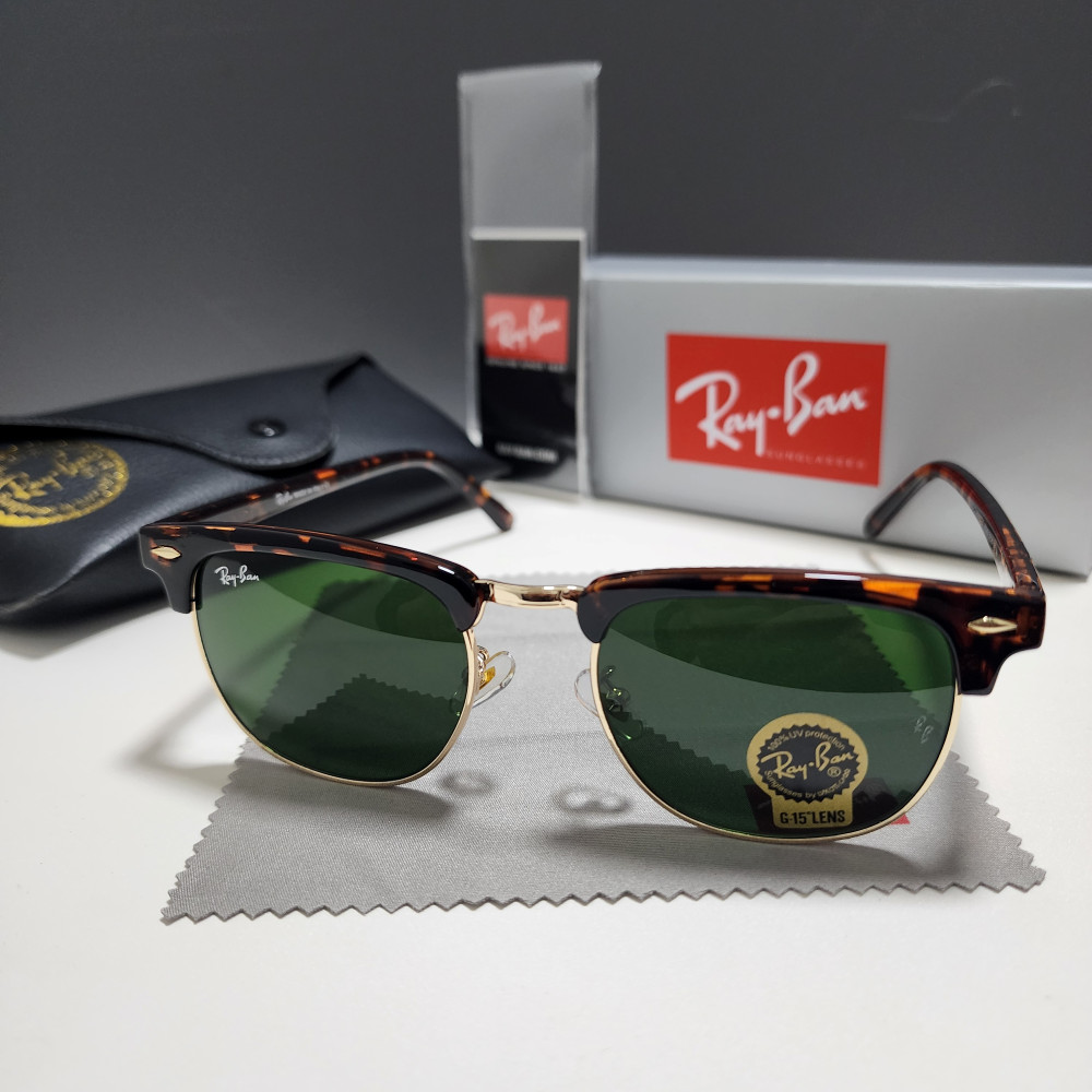 Ray-Ban RB3016 Clubmaster Sunglasses Brown Tortoise Frame Glass Green Lens 51 mm