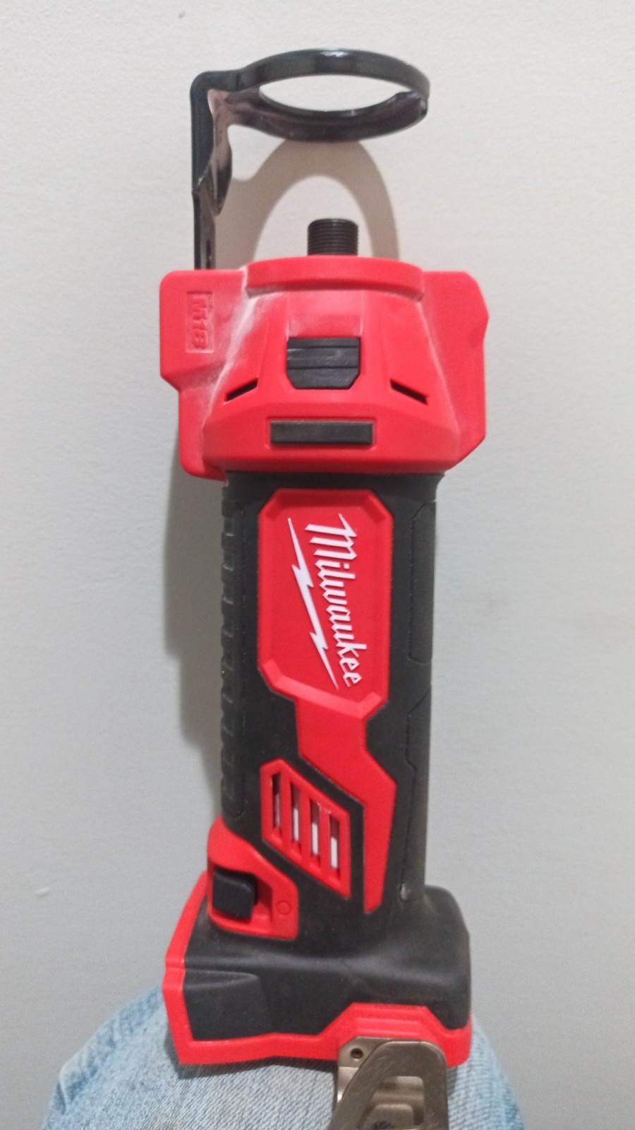 Milwaukee M18 drywall cutout tool