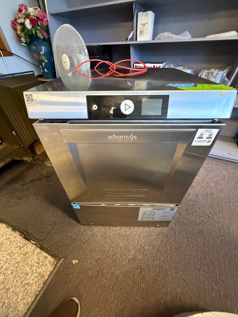 HOBART LXNR High Temp Undercounter Dishwasher 1/2025 *ADVANSYS *Warranty*Tested