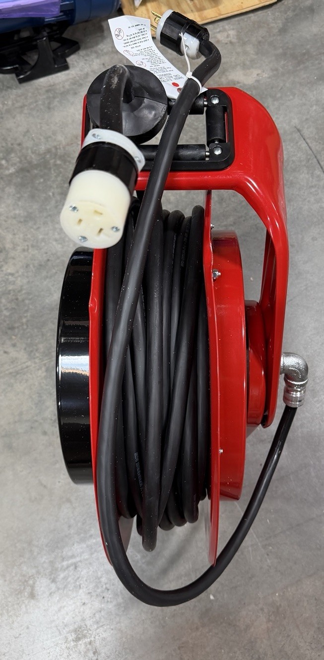 Reelcraft L 70075 123 3A 12/3 75ft Heavy Duty Single Receptacle Power Cord Read