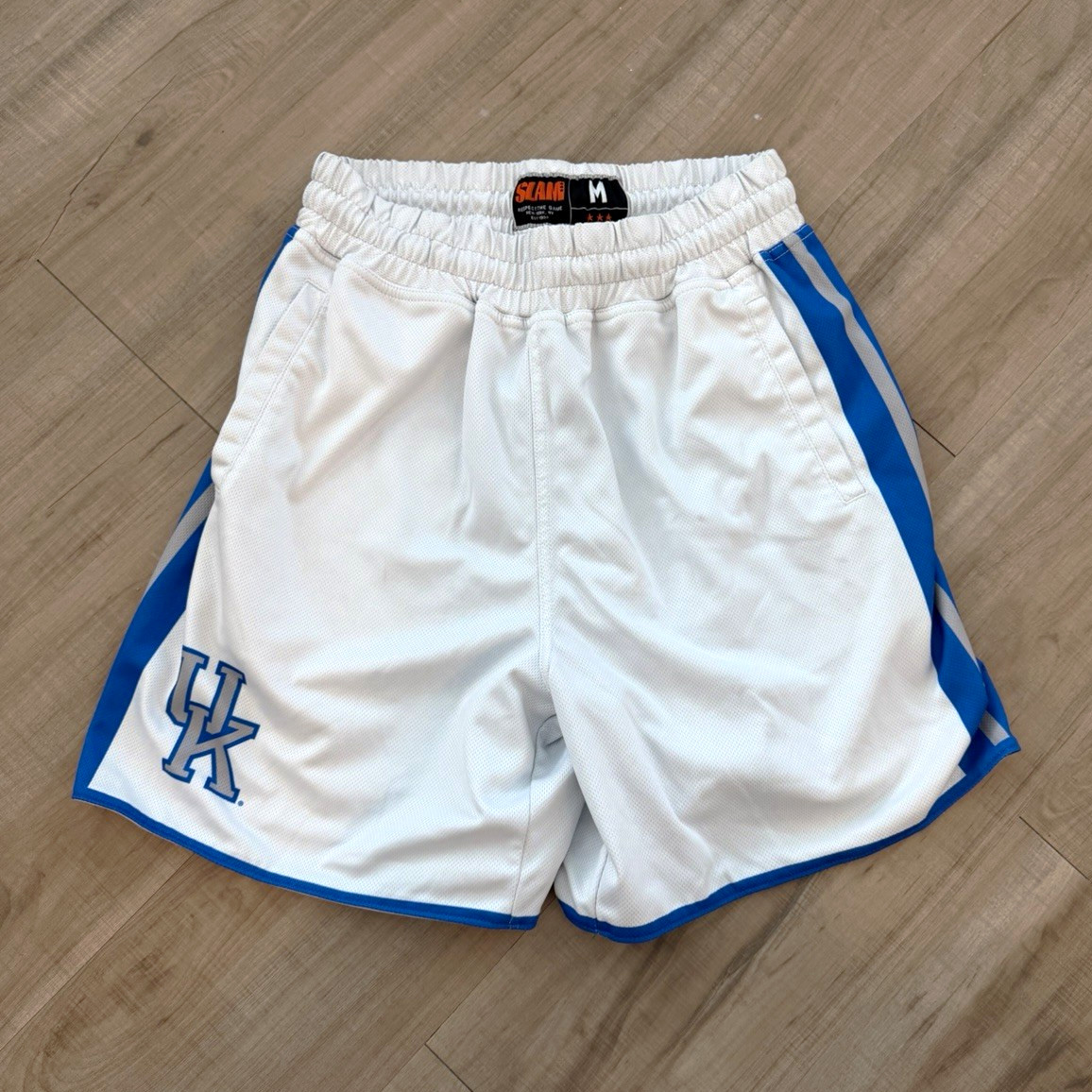 19Nine University of Kentucky Shorts Size Medium