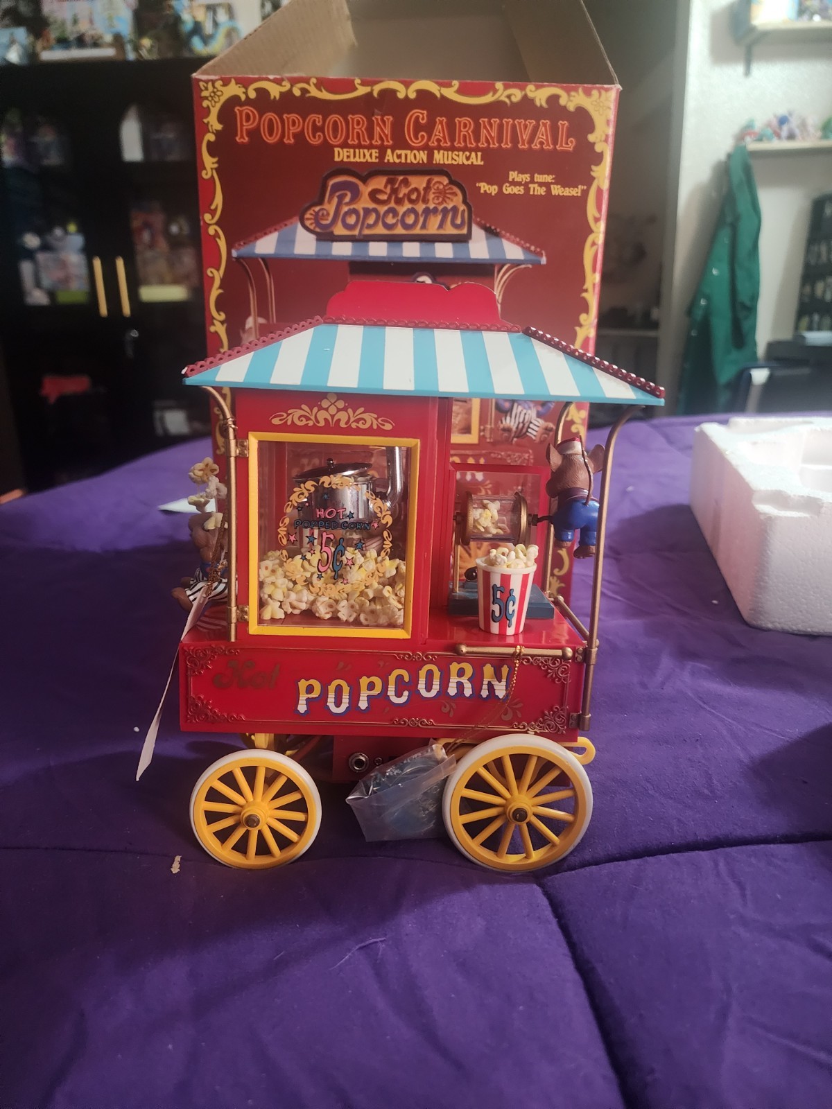 1992 Enesco Popcorn Carnival Deluxe Action Music Box (Pristine Condition w/Cord) 1992 Enesco Popcorn Carnival Deluxe Action Music Box (Pristine Condition w/Cord)