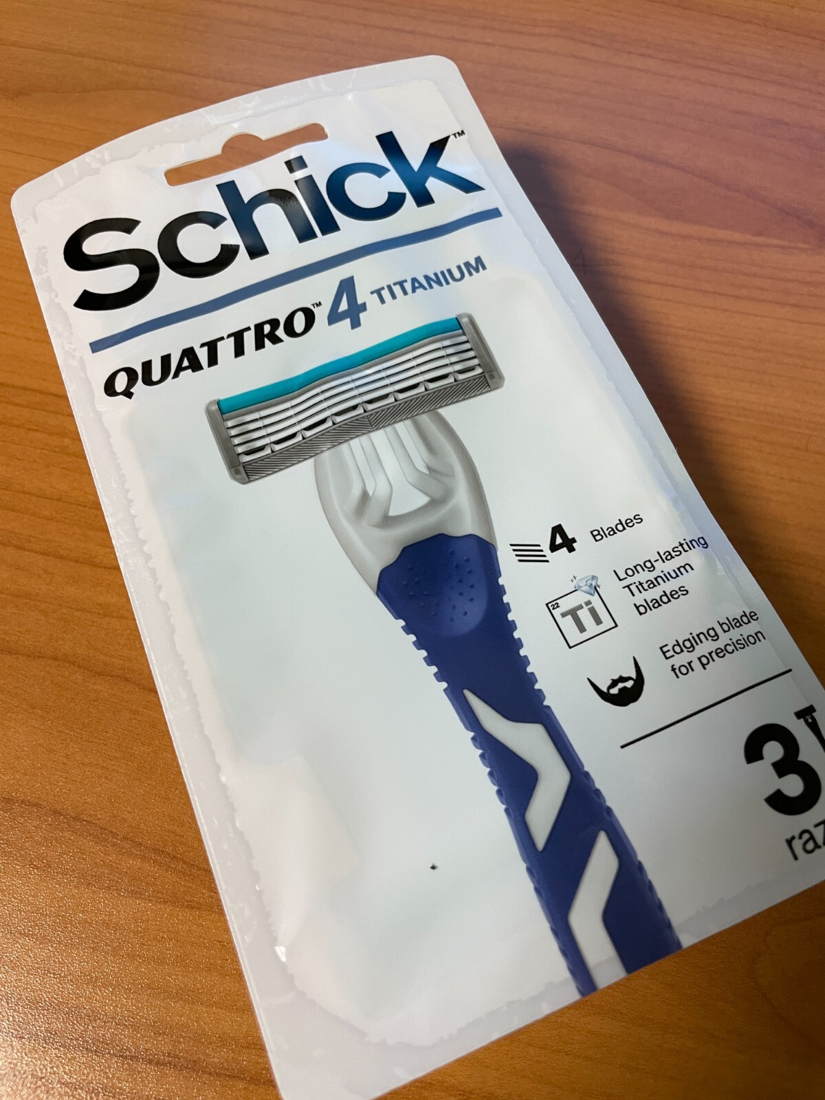 [Schick] Quattro 4 Titanium Disposable Razor - 3 Razors