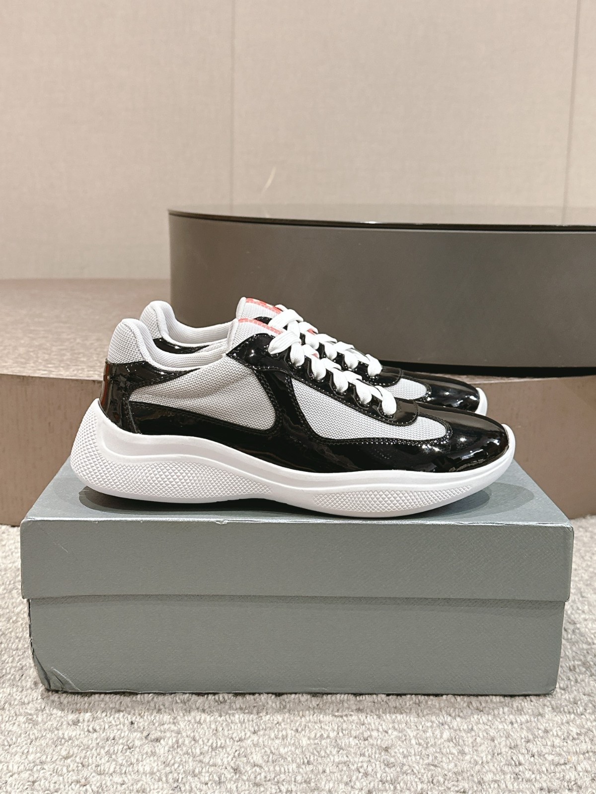 New Prada America's Cup Men's New Black Lacquered Casual Trend Shoes New Prada America's Cup Men's New Black Lacquered Casual Trend Shoes