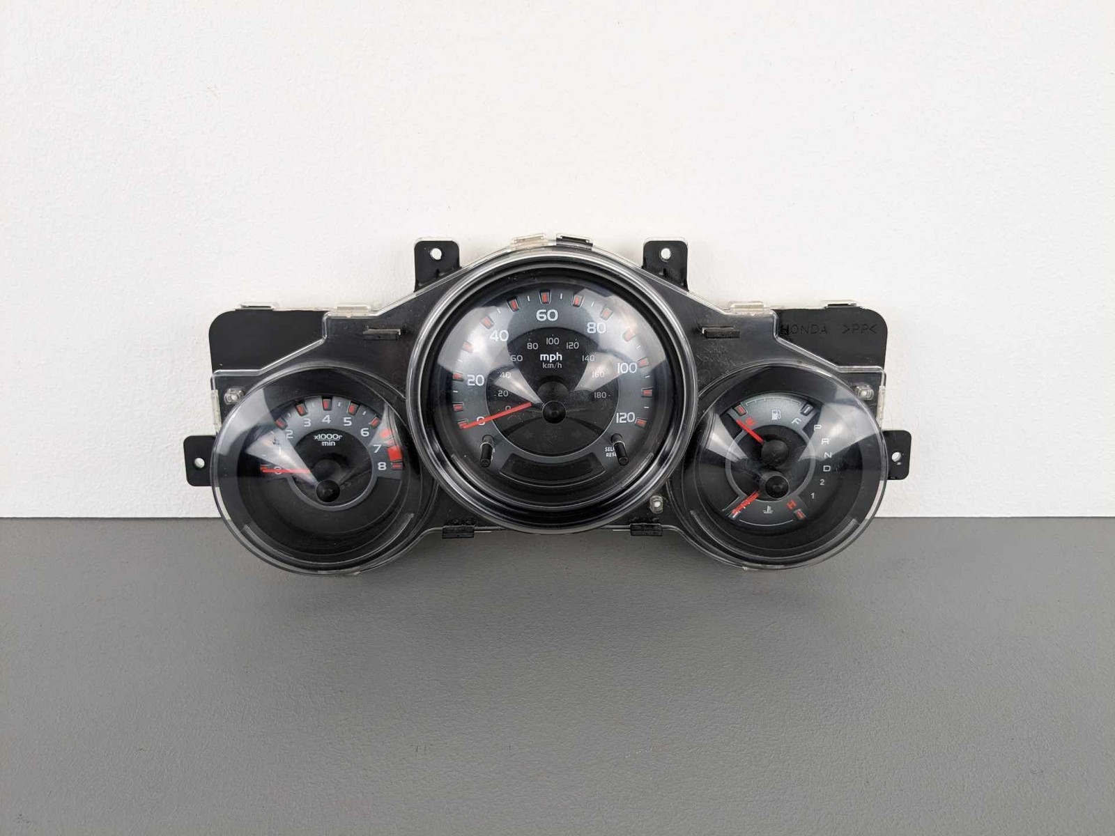 2003-2006 Honda Element Automatic Transmission Speedometer Cluster