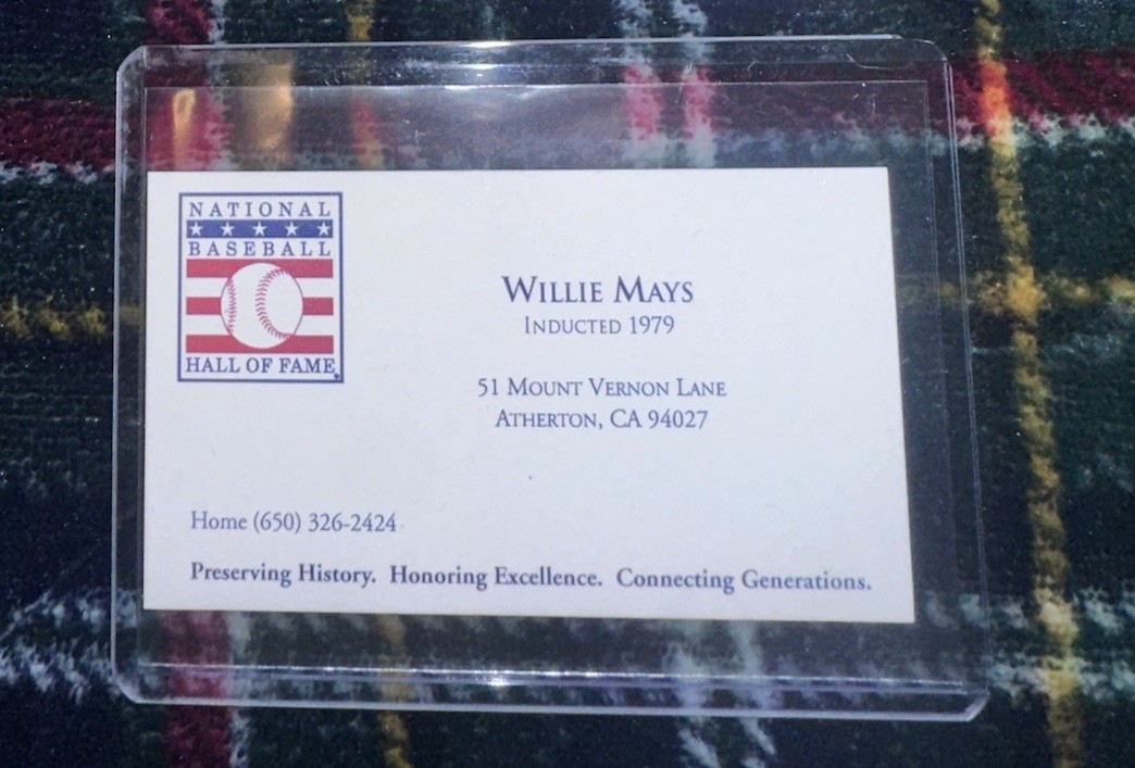 Willie Mays Personally Owned MLB Hall of Fame Business Card SF Giants LOA Willie Mays Personally Owned MLB Hall of Fame Business Card SF Giants LOA