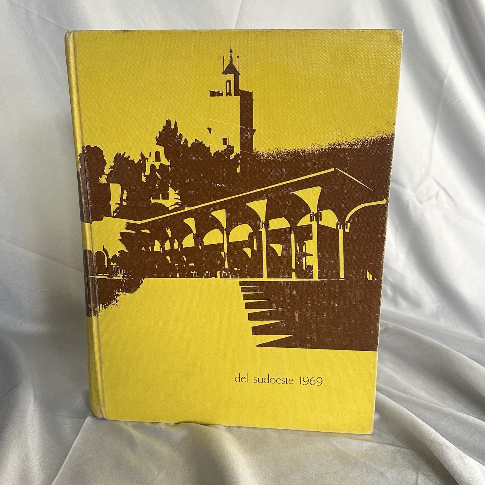 VTG 1969 Yearbook San Diego State College California SDSU Del Sudoeste VTG 1969 Yearbook San Diego State College California SDSU Del Sudoeste