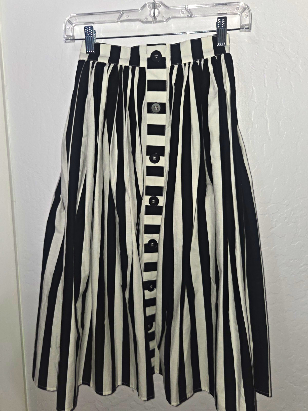 Hell Bunny Women\'s Black White Striped Button Front A-Line Midi Skirt M