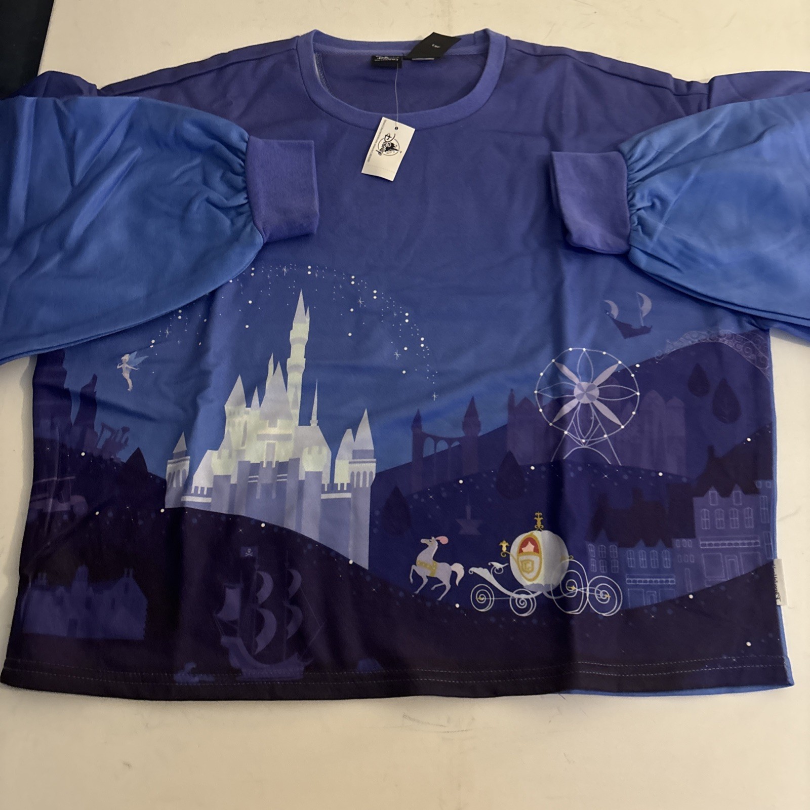 Disney Cinderella Castle Women’s Top Her Universe Size 3XL Disney Cinderella Castle Women’s Top Her Universe Size 3XL