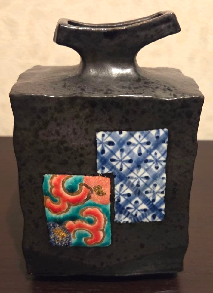 Japanese Kutani-Ware Sosei Kiln Square Single Flower Vase W3.7×2.6×H5.9in 17.9oz