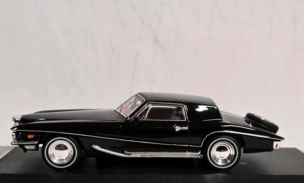 Premium X  1971   Stutz Blackhawk coupe  1/43