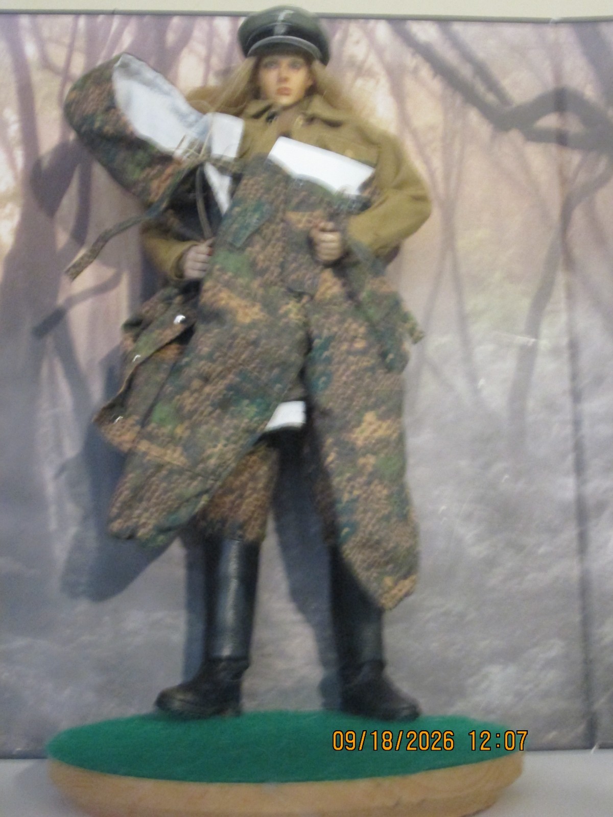 DRAGON MODELS 1/6 PEA DOT WINTER CAMOUFLAGE SNOW SUIT