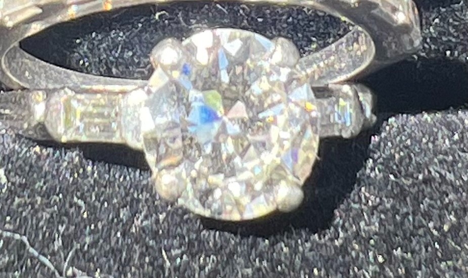1.93ct I/SI1 Rnd. Nat. Dia. GIA Cert. Plat. Eng Ring set w/7 baguette wed. band