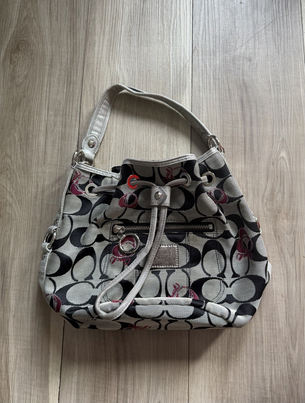 Coach Poppy Signature C Bucket Bag, Style #16755 Vintage Bucket Bag Rare
