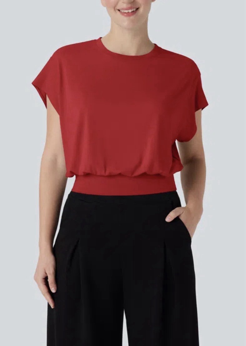 HaLaRa WoMeNs ReD SHoRT SLeeVe SHiRT ToP BaTWiNG L NWOT