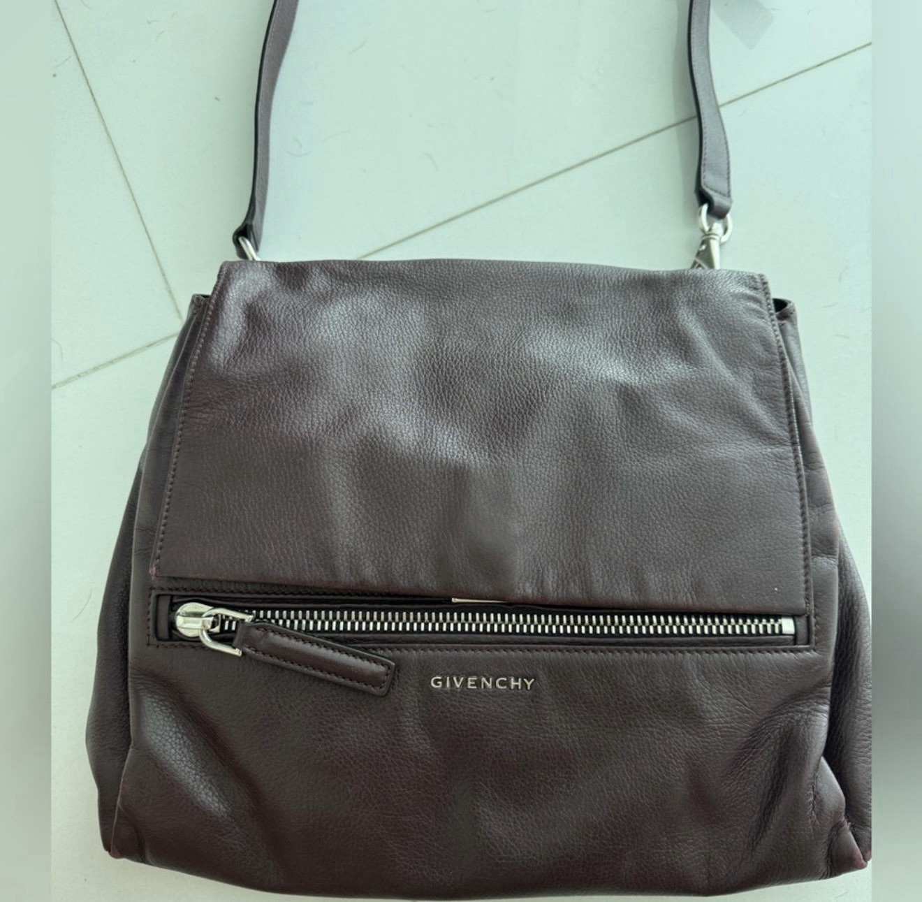 Authentic Givenchy Pandora Pure shoulder bag