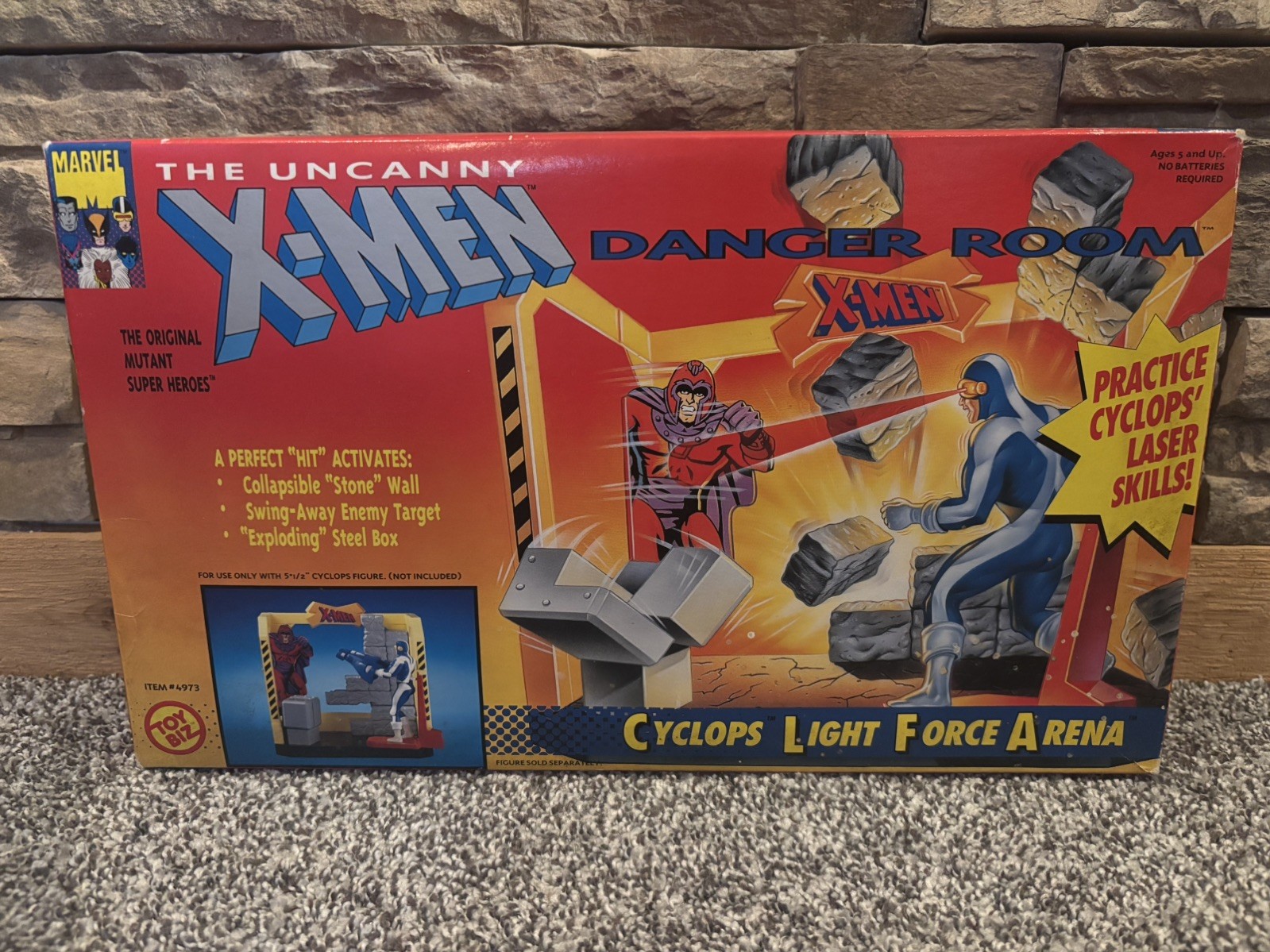 1991 ToyBiz The Uncanny X-Men Danger Room Cyclops Light Force Arena NEW OPEN BOX 1991 ToyBiz The Uncanny X-Men Danger Room Cyclops Light Force Arena NEW OPEN BOX