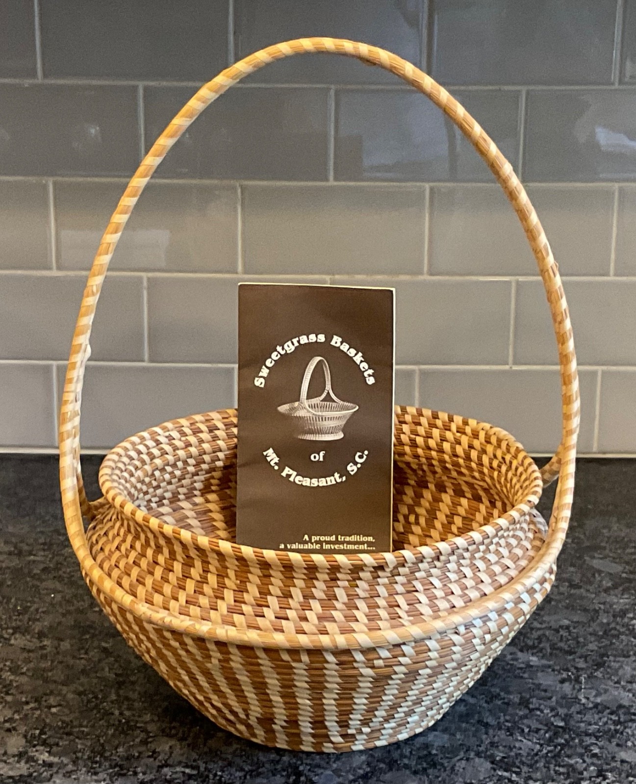 Vintage Gullah Geechee Sweetgrass Basket Mt Pleasant SC Handwoven Loop Handle