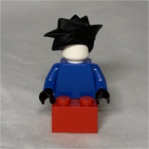 MINT CONDITION. LEGO Nightwing Hair From DC Batman Arkham Asylum Set 7785 MINT CONDITION. LEGO Nightwing Hair From DC Batman Arkham Asylum Set 7785