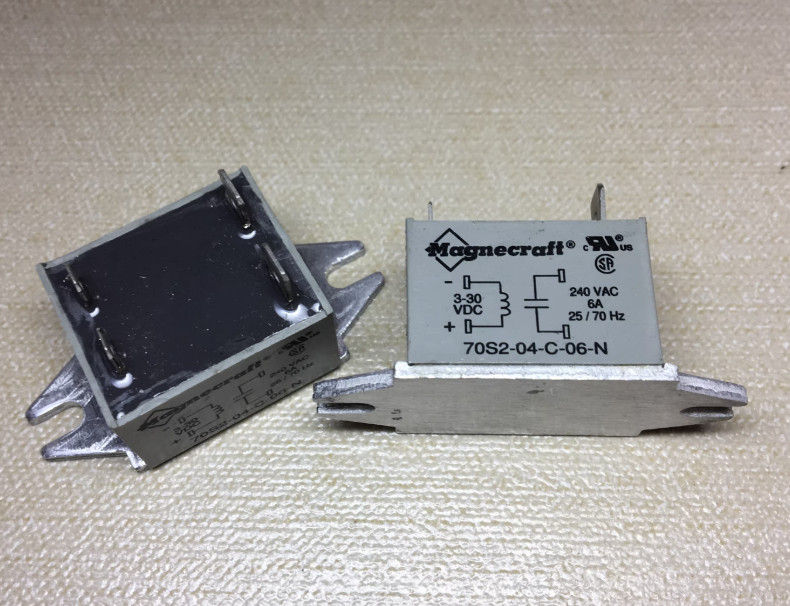 1PCS New 70S2-04-C-06-N 240V 6A 3-30VDC Solid State Relay