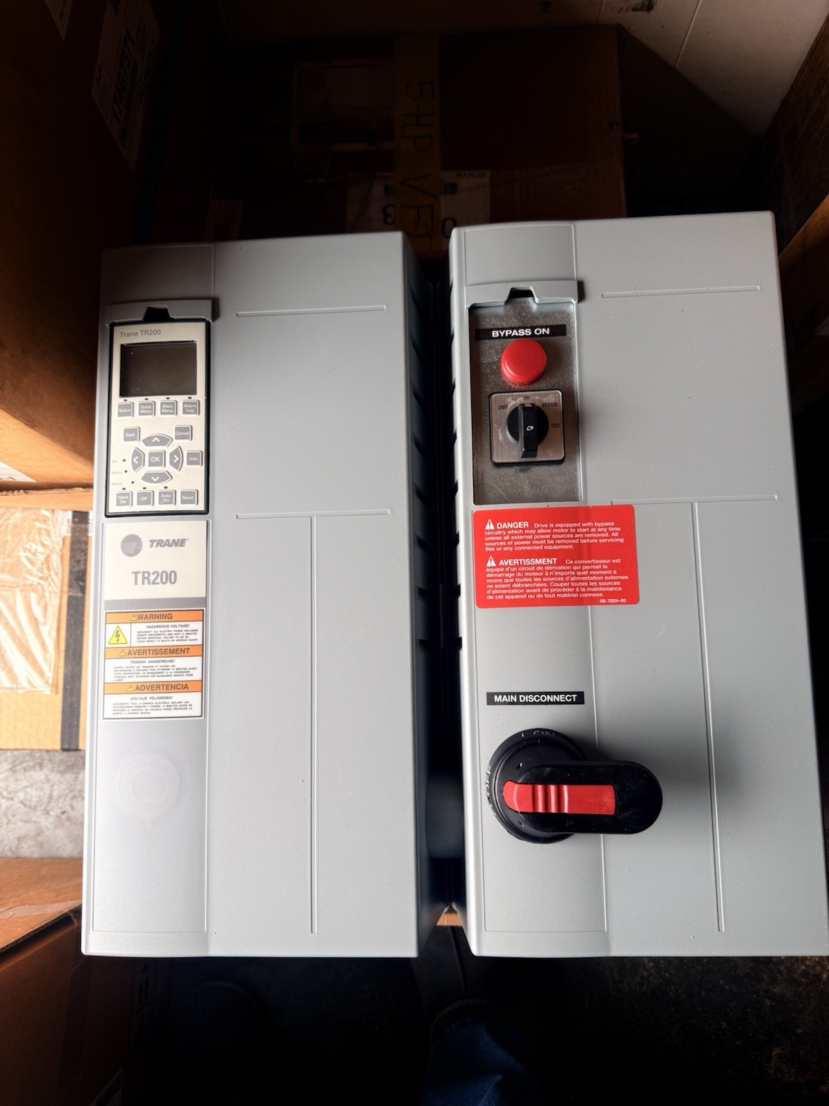 New Trane TR200 VFD Variable Frequency Drive Panel Bypass BAS-SVX22A-EN Danfoss
